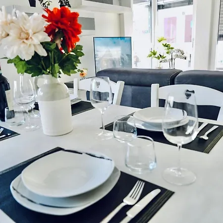 Lakeside Attic Appartement Lugano