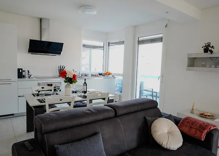 Lakeside Attic * Lugano